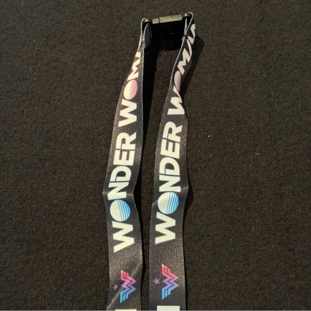 New Wonder Woman Lanyard New Key Chain With Gold Logo Plastic ID Holder